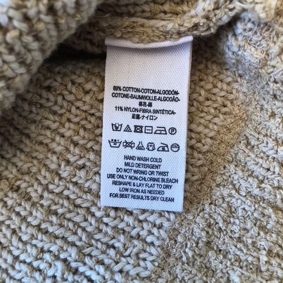 Free People V-Neck Sweater Size Extra Small - Picture 9 of 11